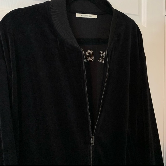 Etre Cecile Black Velour Bomber Zip Up Jacket, size XL - Picture 4 of 9